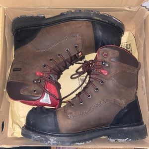 Good shape men’s size 7 medium